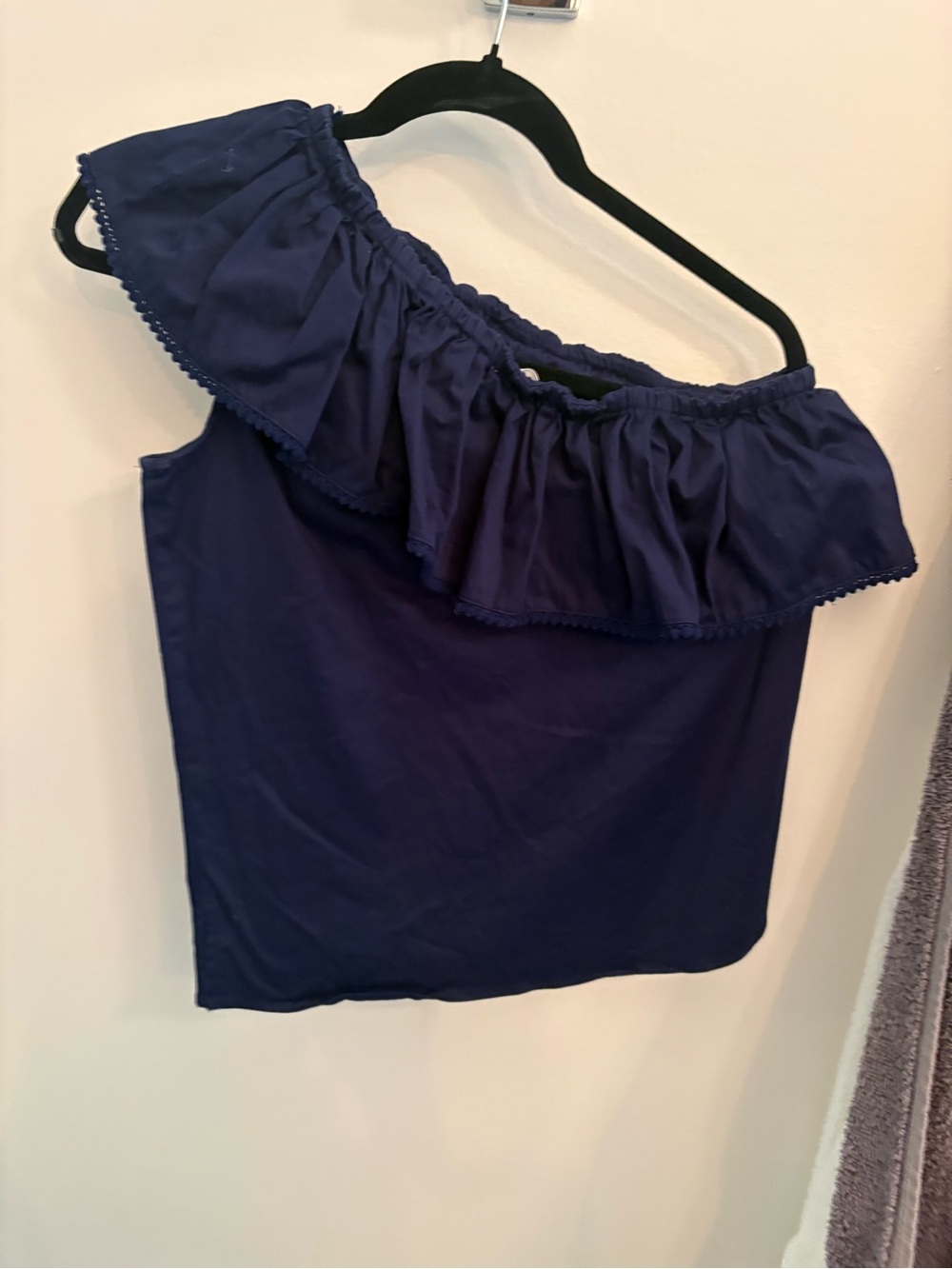 One-Shoulder Ruffle Structured Top - Navy - Picture 2 of 4